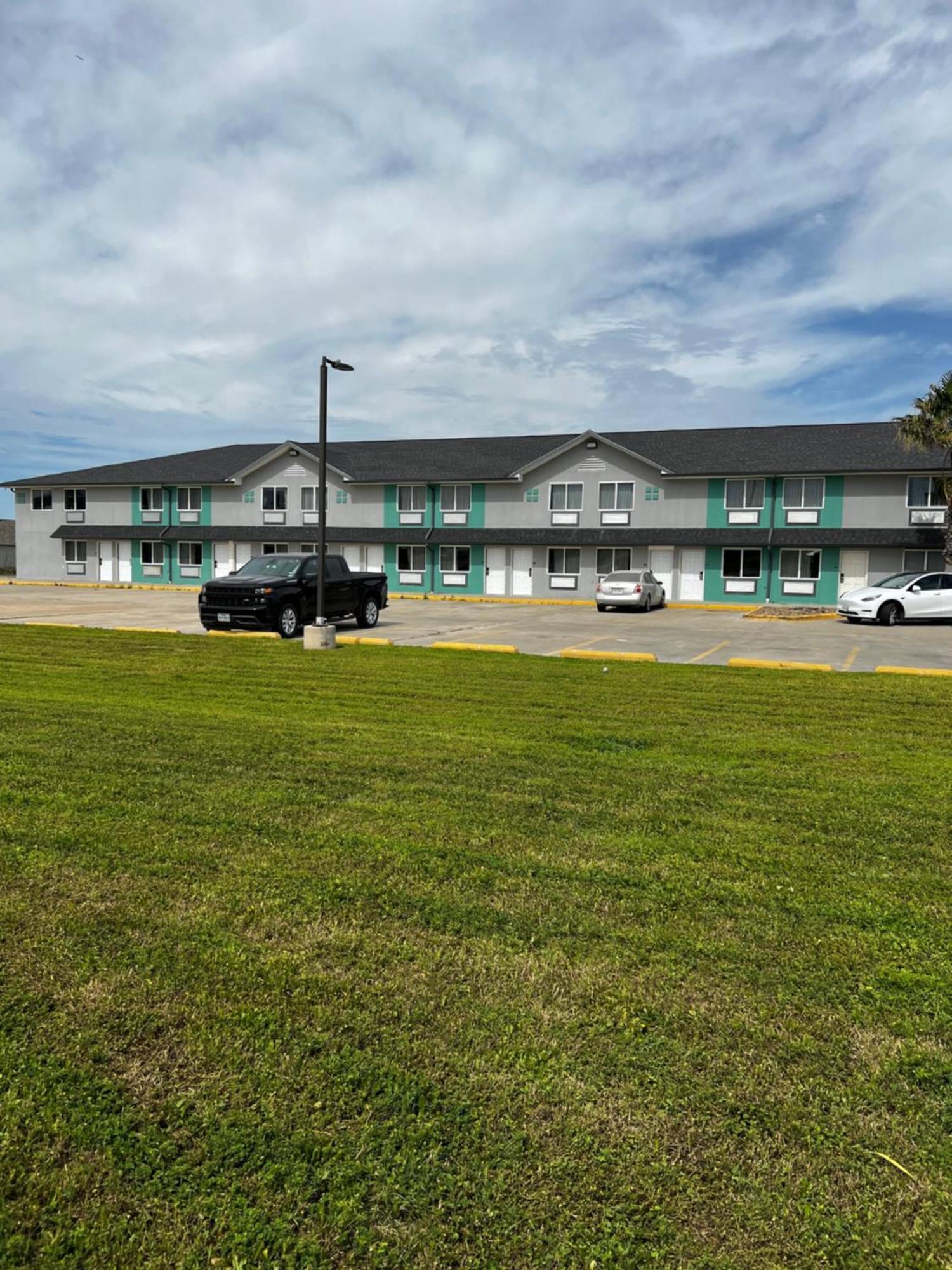Conn Brown Harbour Inn Aransas Pass Exterior photo
